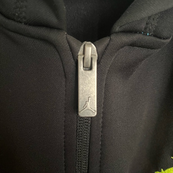 Nike Jordan boys therms-fit zip up hoodie - Picture 2 of 6